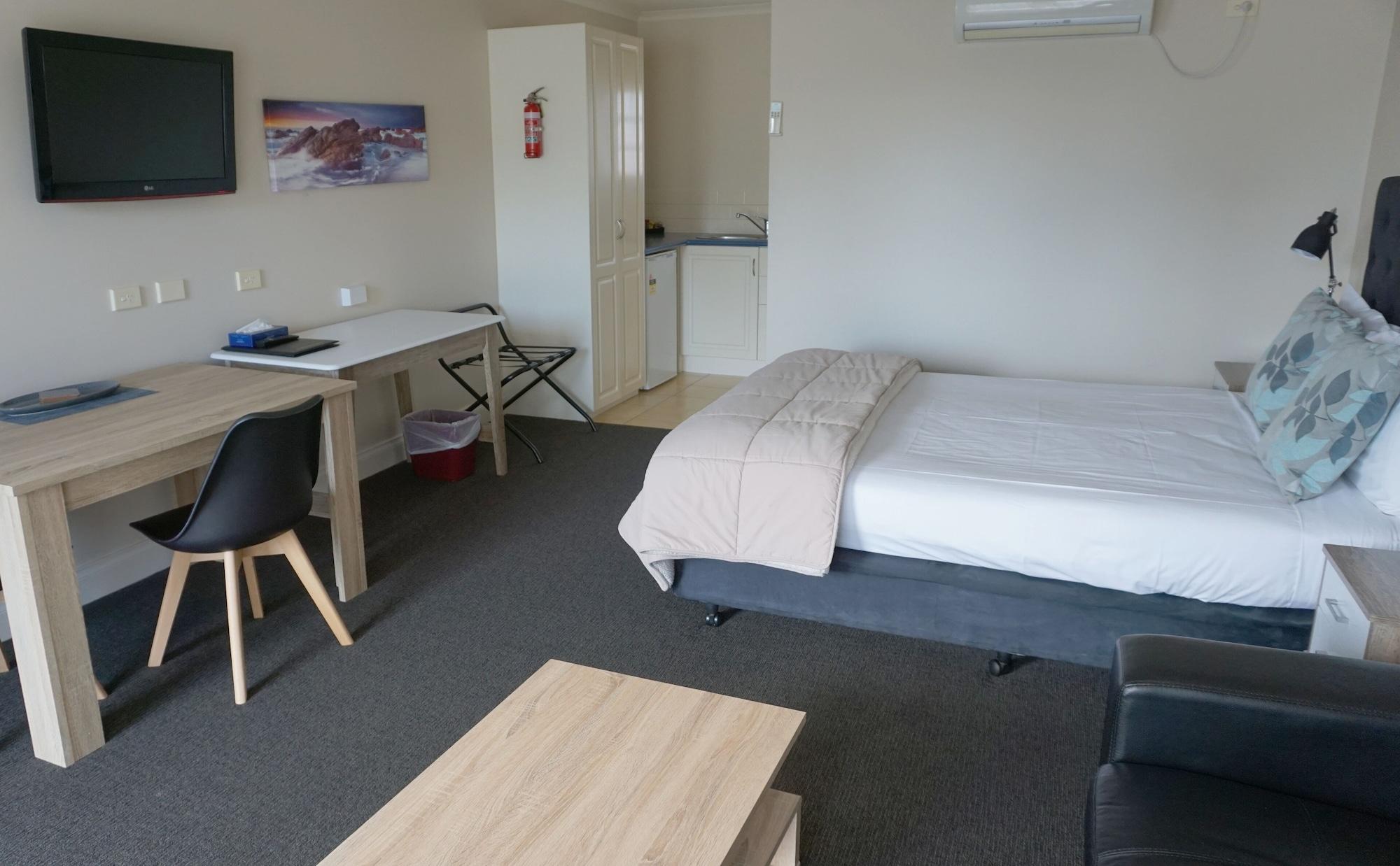 Ashmont Motel And Apartments Port Fairy Buitenkant foto