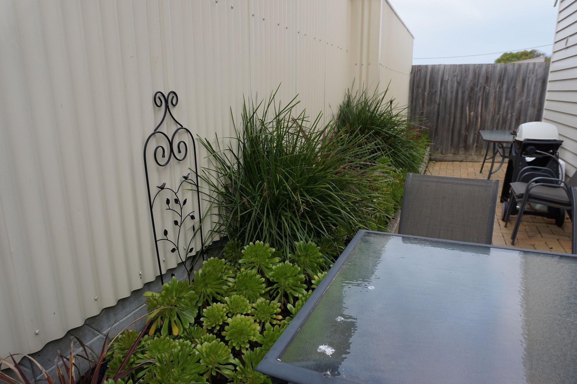 Ashmont Motel And Apartments Port Fairy Buitenkant foto