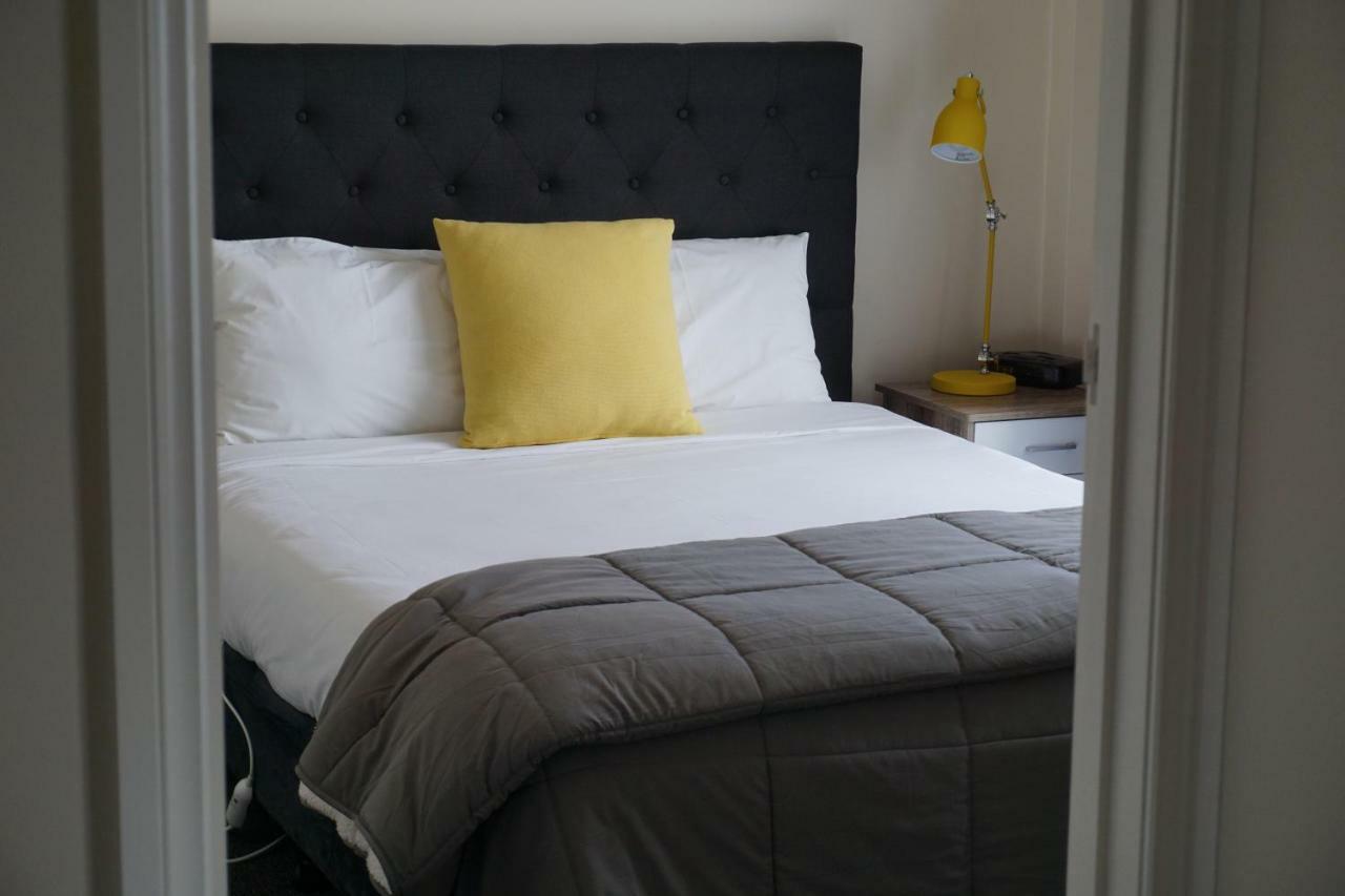 Ashmont Motel And Apartments Port Fairy Buitenkant foto